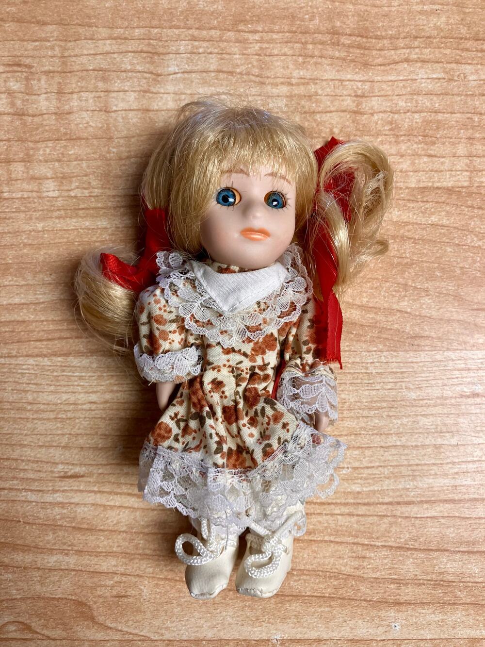 Vintage Northland Ireland Porcelain Doll.